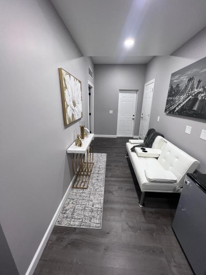 The Palm Suite Lehigh Acres Exterior foto